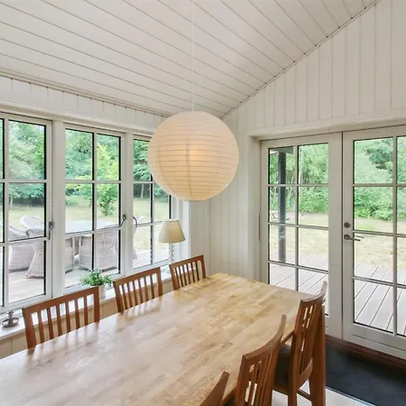Vakantiehuis Colette - 700m From The Sea By Interhome